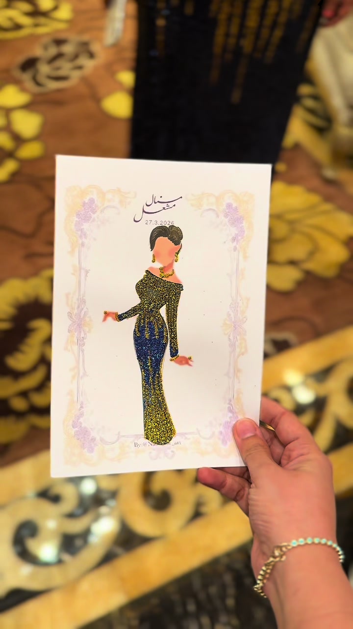@رسامة أزياء وبورتريه 🎨