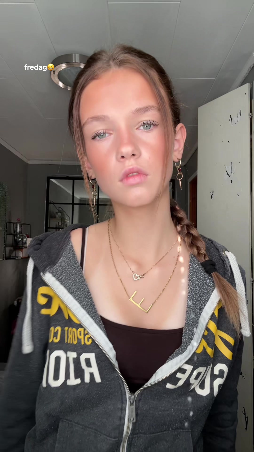 @✌🏼✌🏼