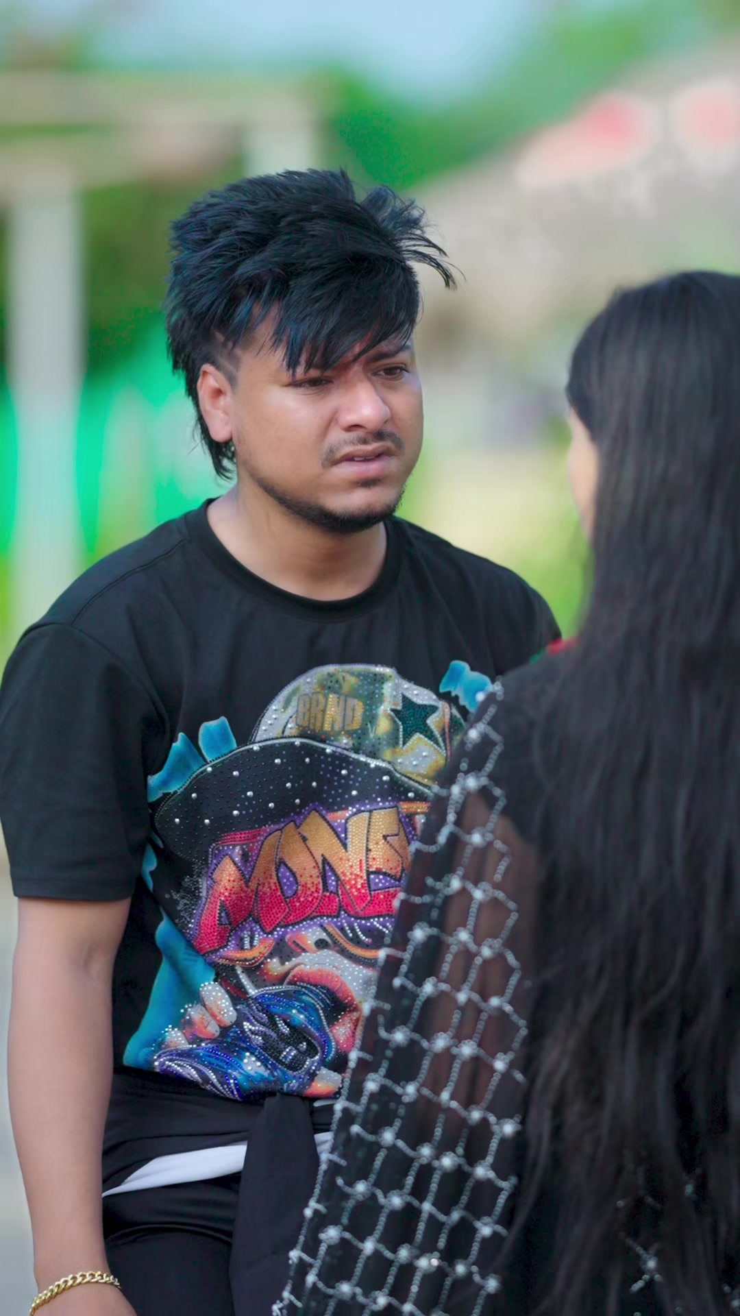 @Max Ovi Riaz