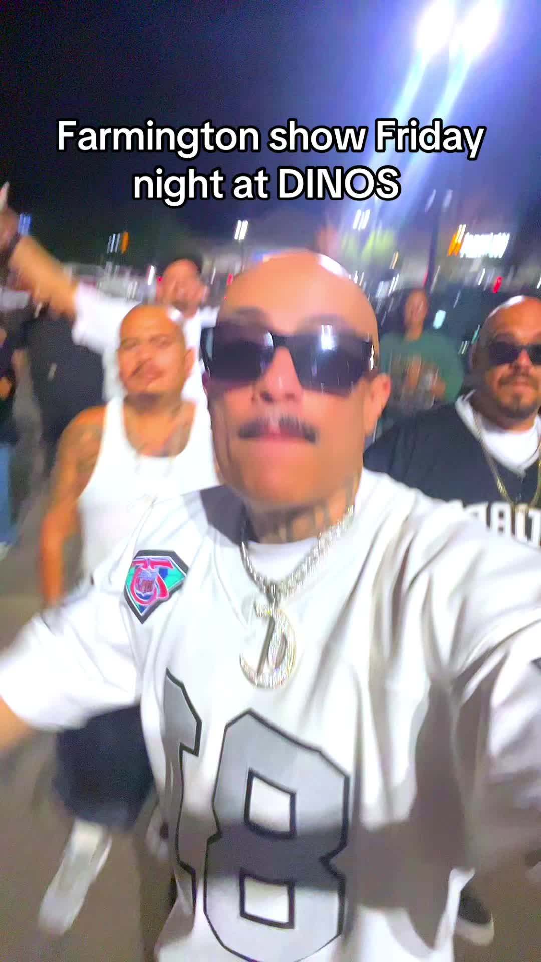 @Mr.Capone-E