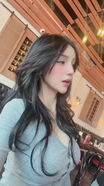 @AHLINA_👼