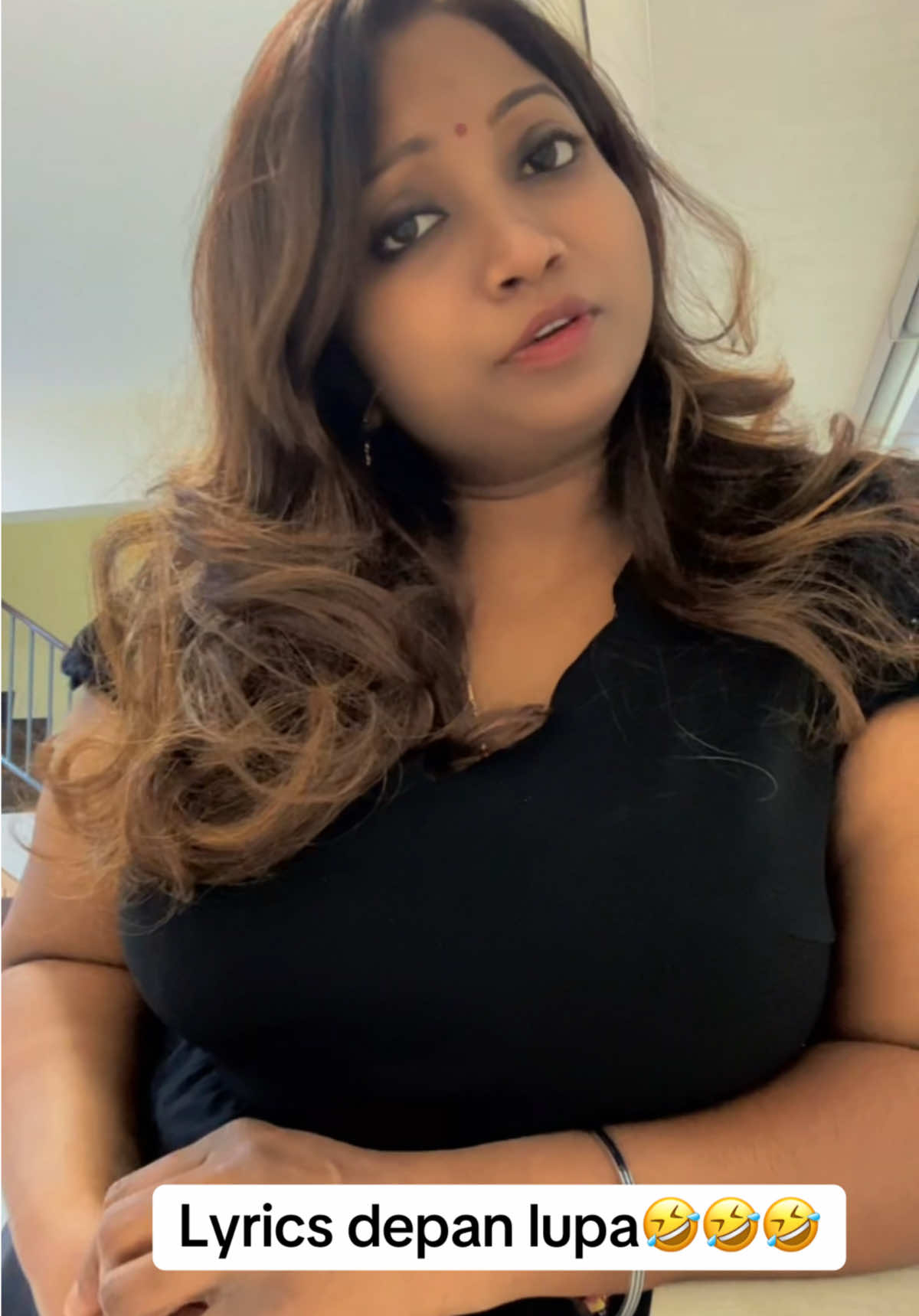 @loshksfashionhouse