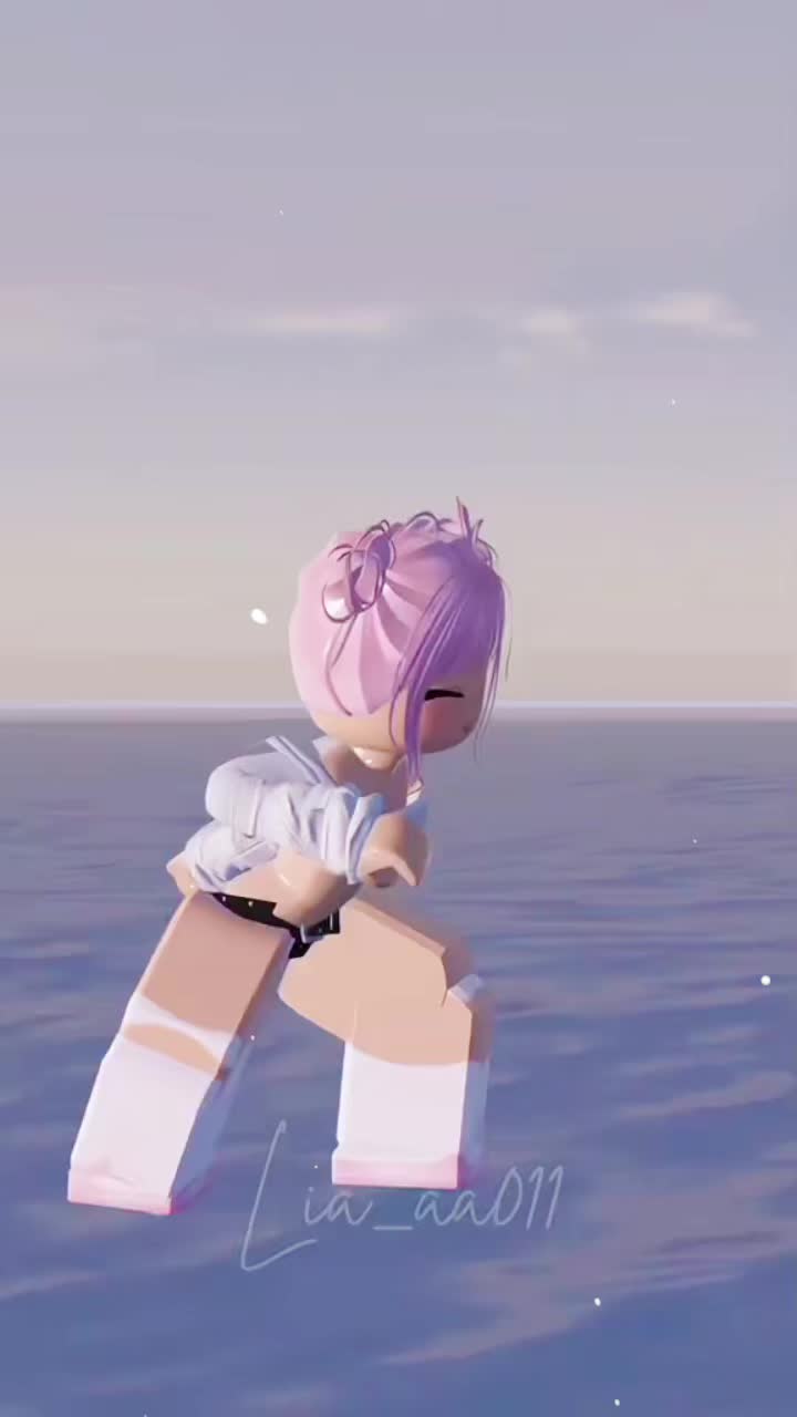 @ROBLOX : emmie🤤😟🥵🤪