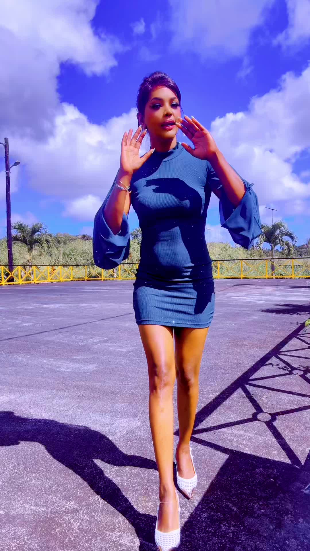 @Tina_official