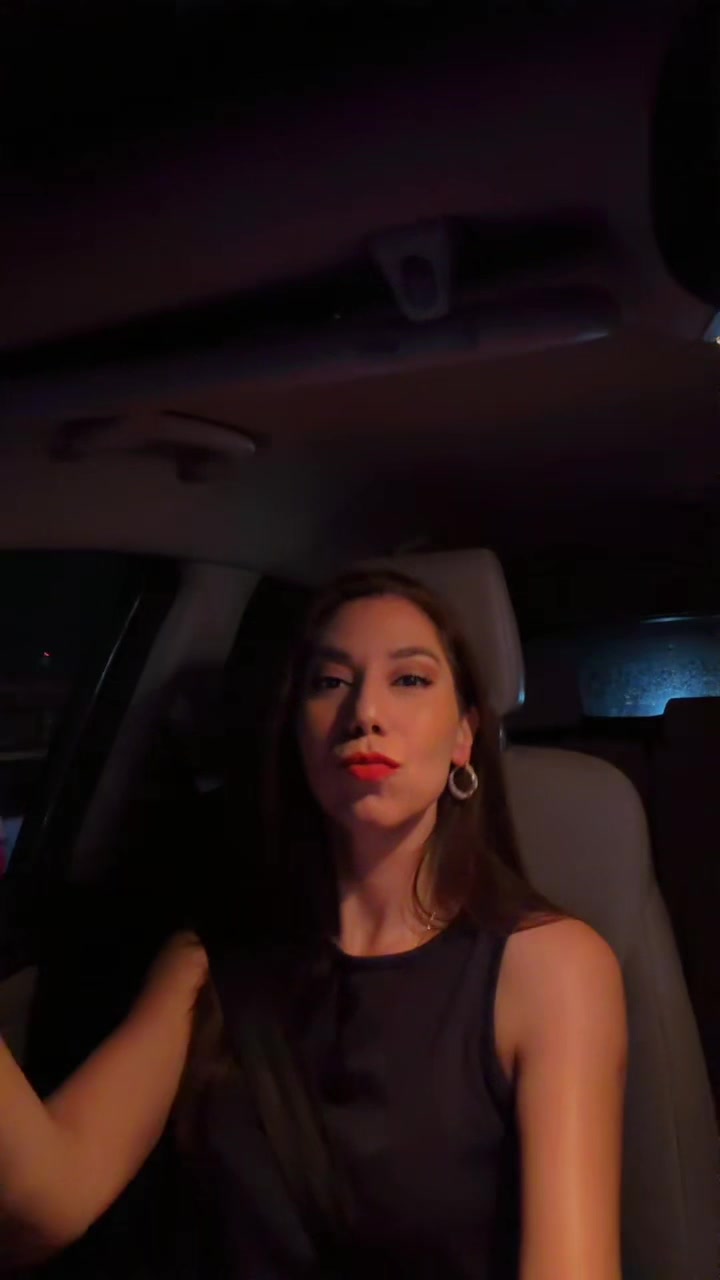 @Holasoyjanet