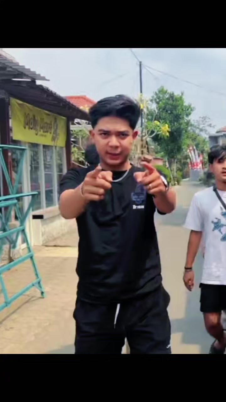 @𝘂 𝘂 𝗹 𝗹