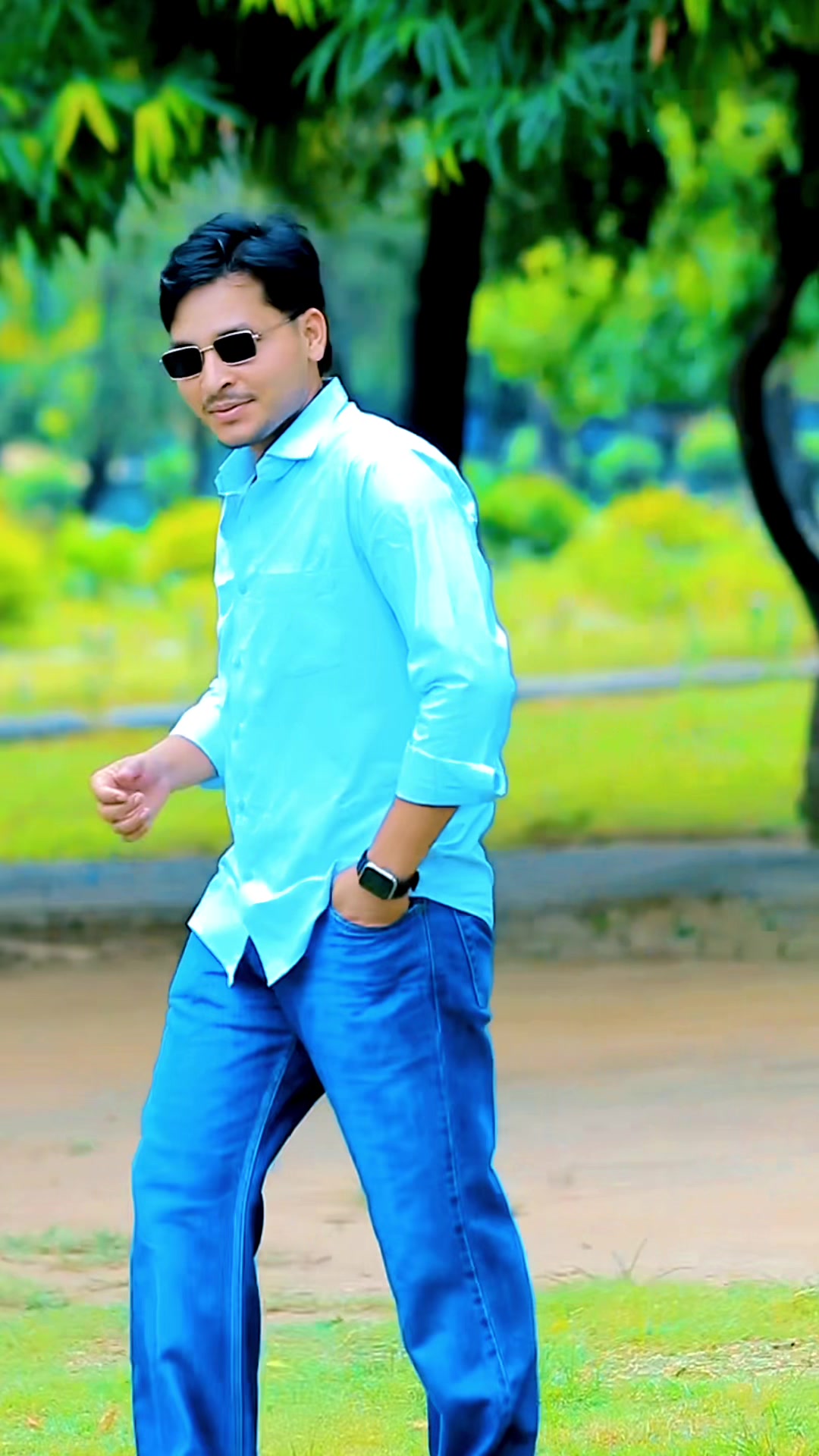 @T A P E N D A R ... B O Y 😘