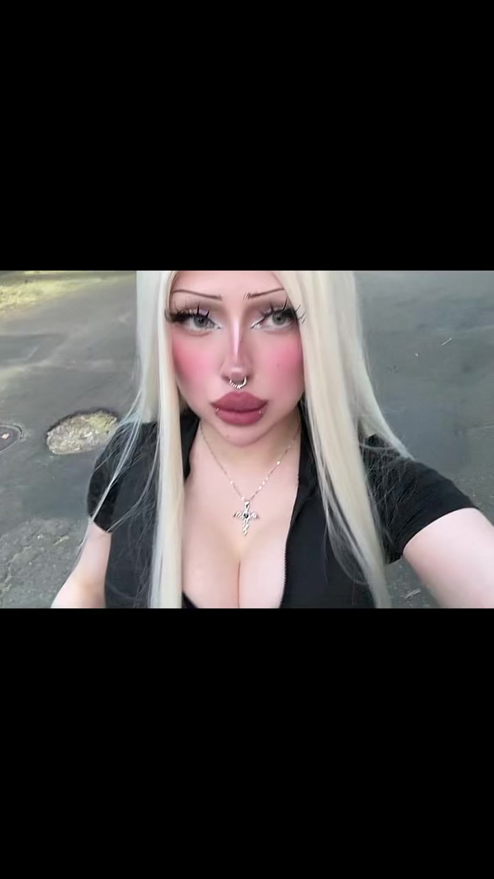 @Lady Dark