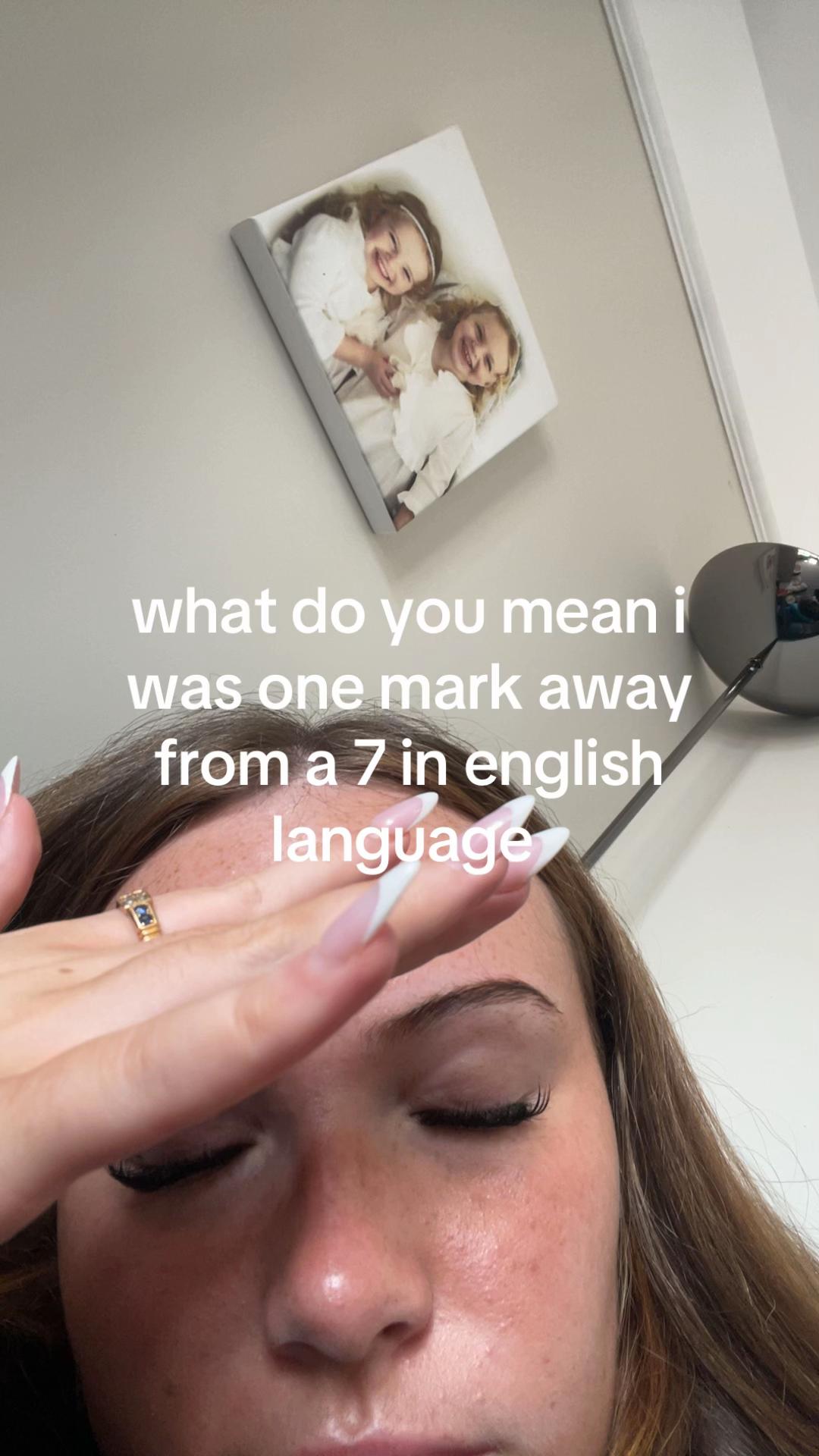 @holls