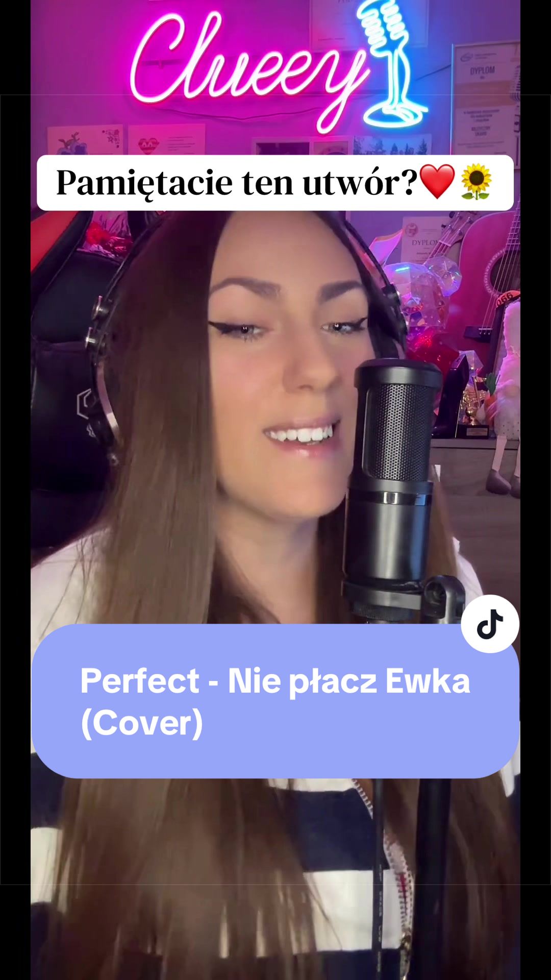 @𝐂𝐥𝐮𝐞𝐞𝐲☀️🎀
