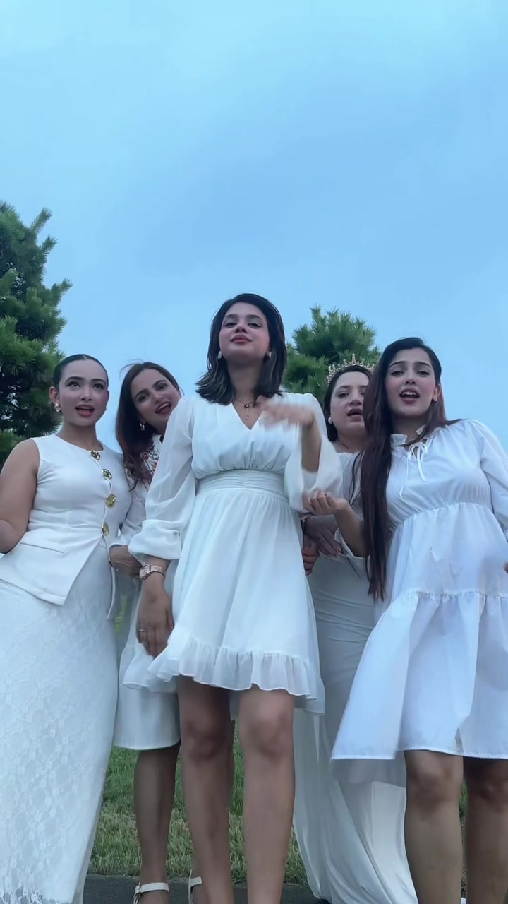 @Puja 🦋🌙🌙