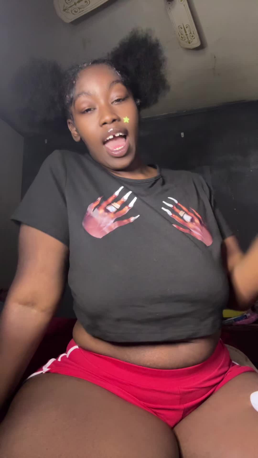 @HisfavoriteEaterr🗡️