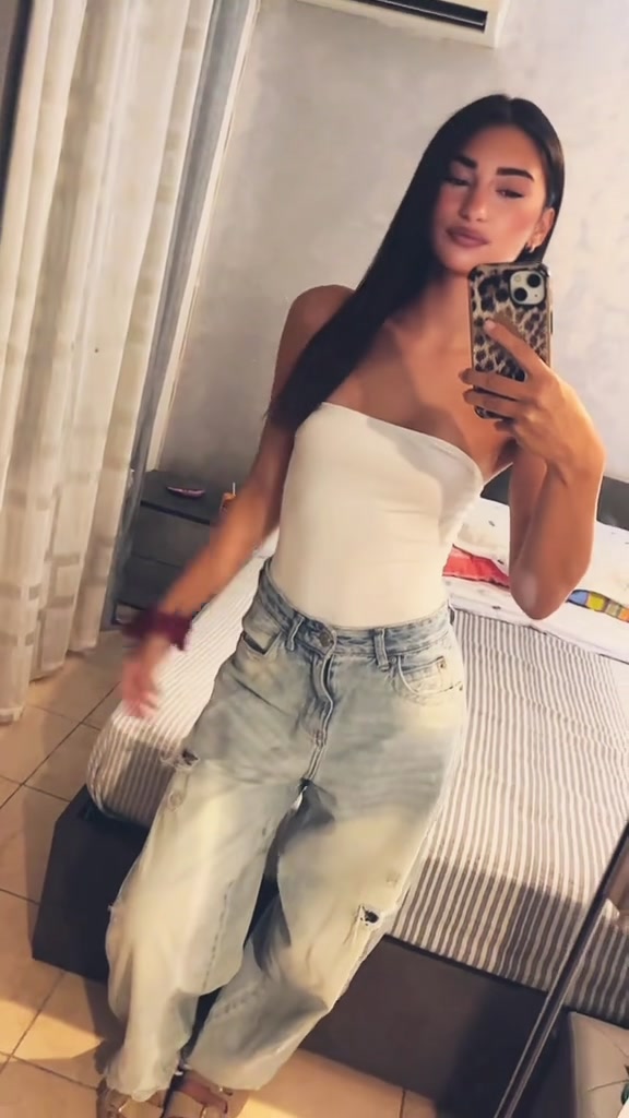 @auroravadalaa