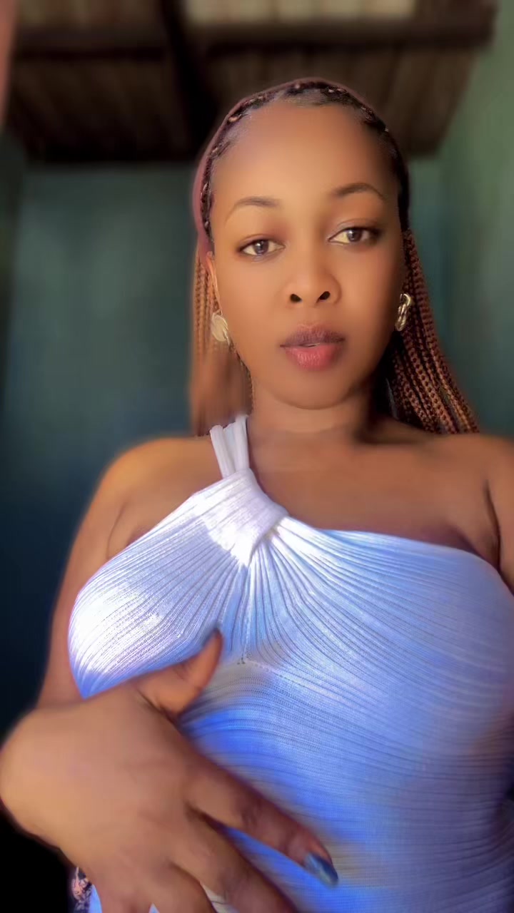 @🐦&zwj;🔥&Acirc;ngela da Silva🦋