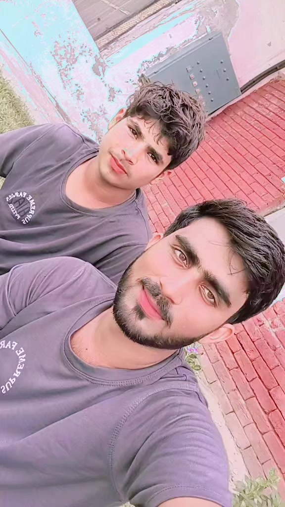 @pinky khan