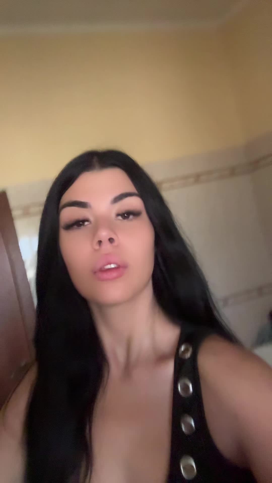 @𝐌𝐀𝐑𝐈𝐍𝐀🐈&zwj;⬛