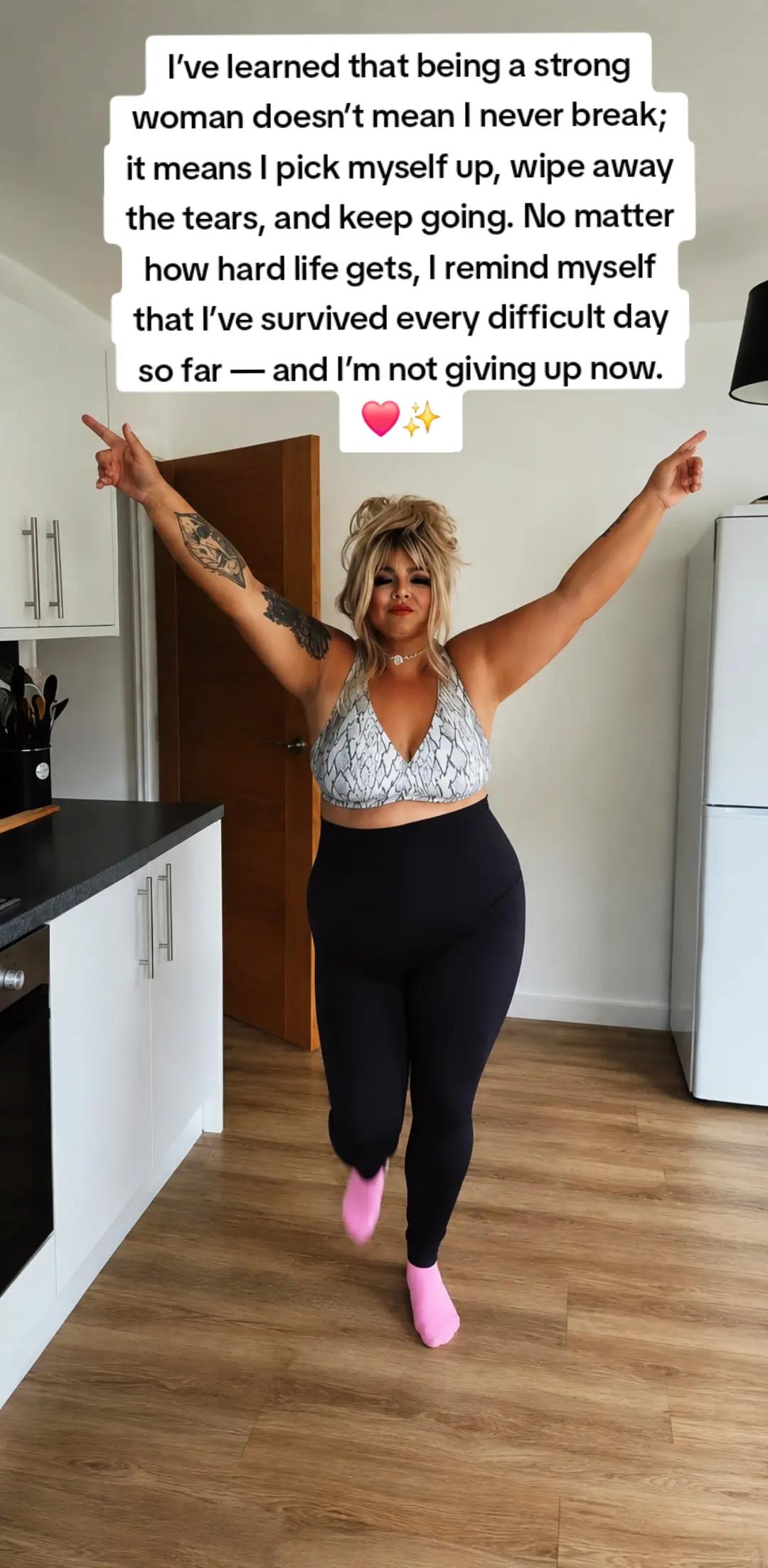 @Nicole-Jacqueline!🩷👑✨️