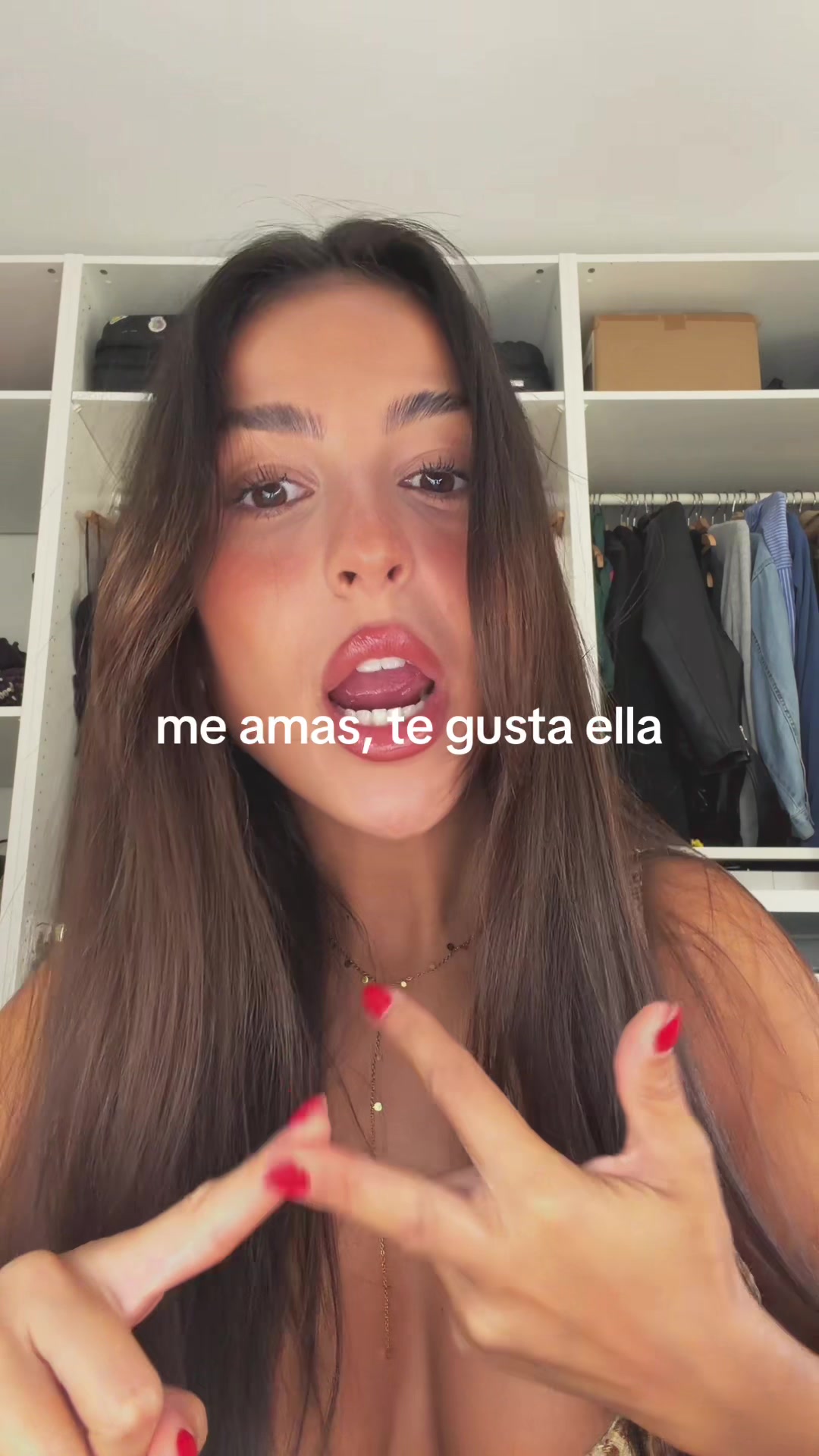 @SELENA🧚🏼&zwj;♂️