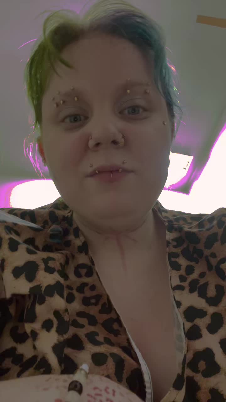 @StrawBarryLeopard