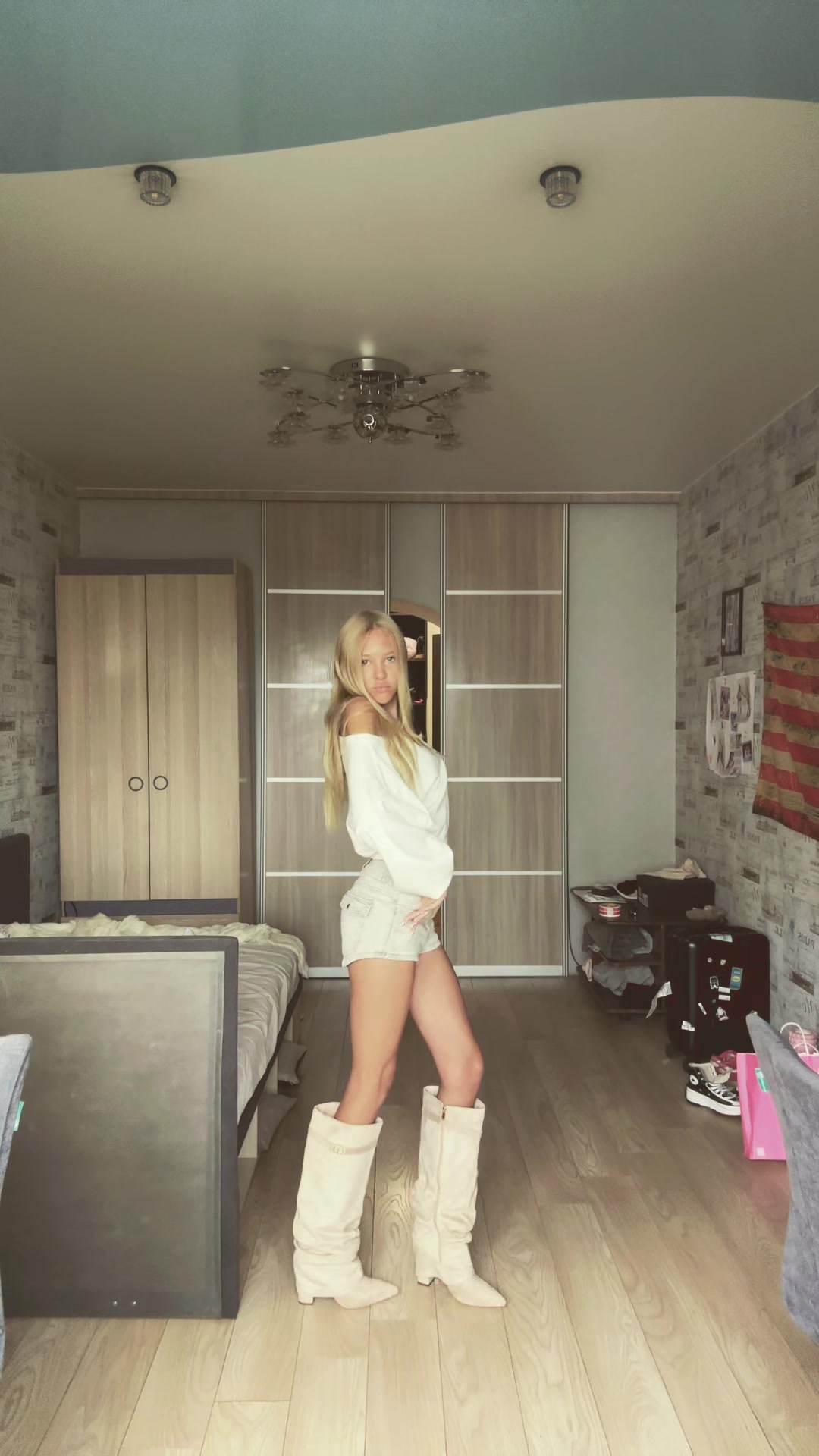 @alisaka