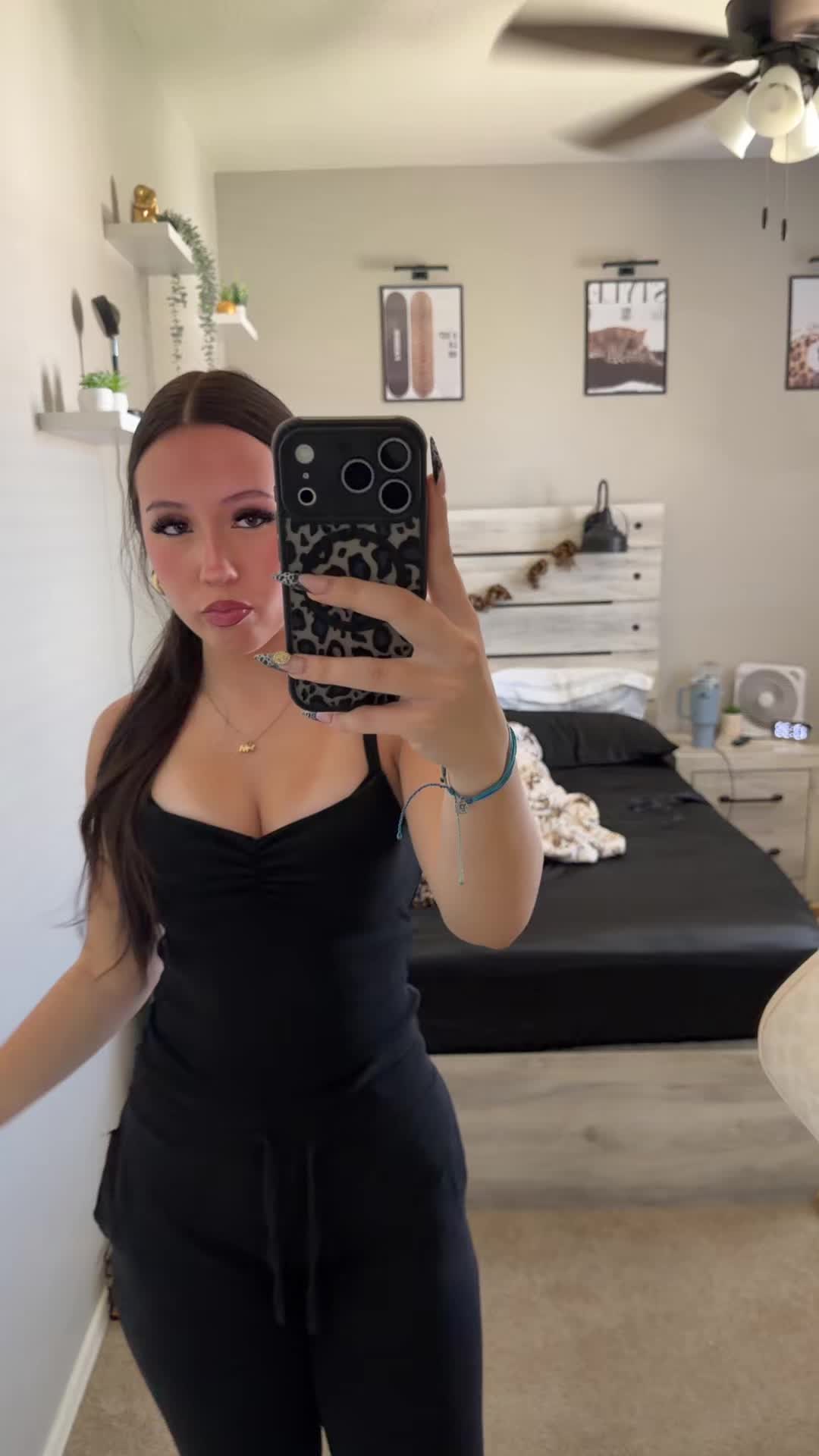 @kennabenna