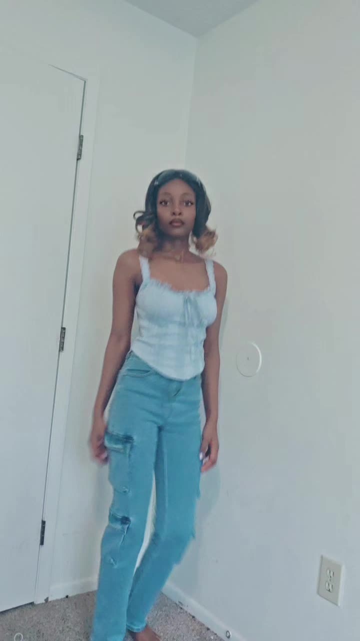 @Miana