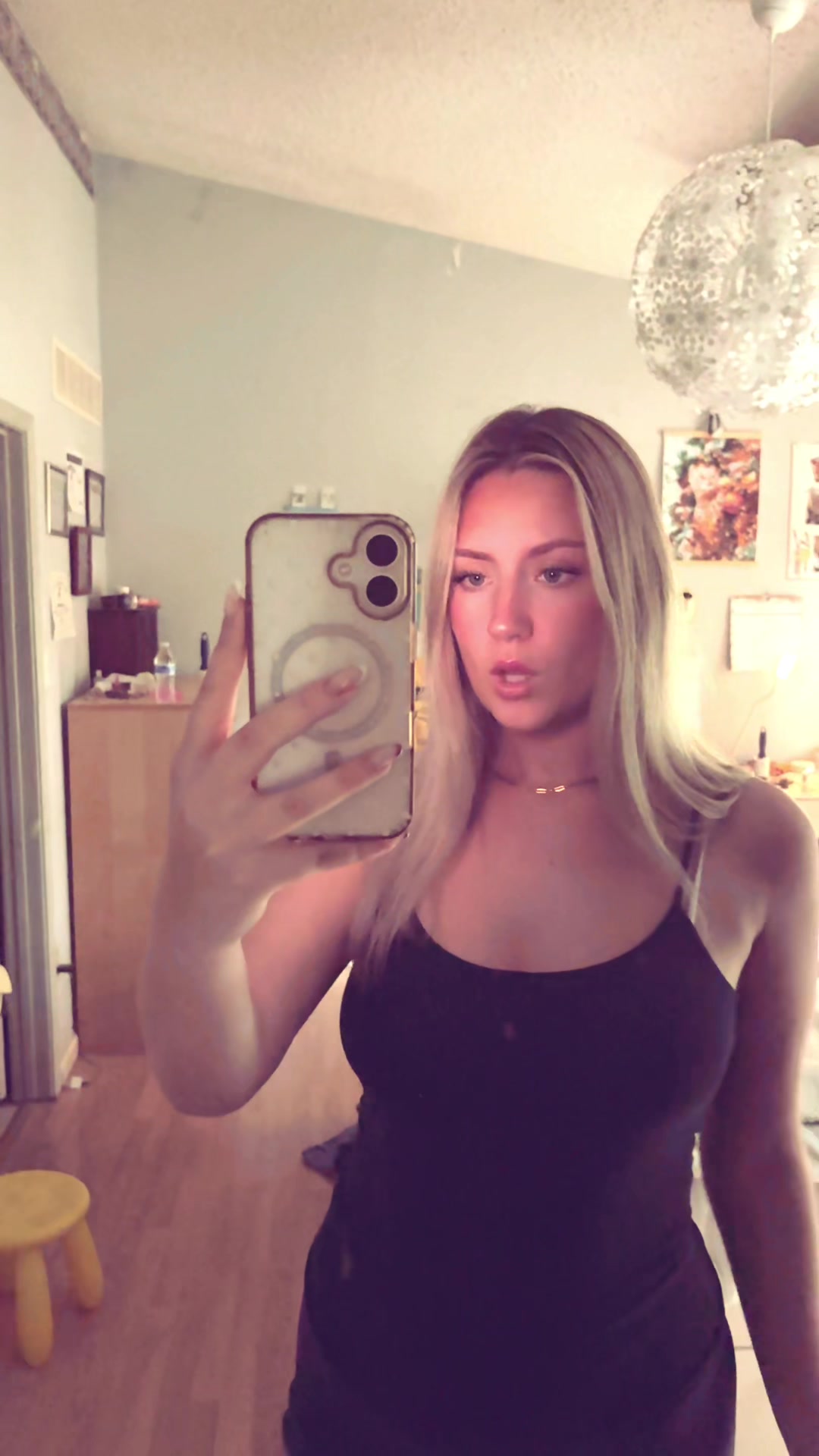 @🫧🌅🪸☀️🐚
