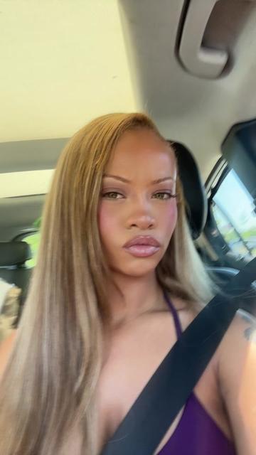 @playgiiirlkay