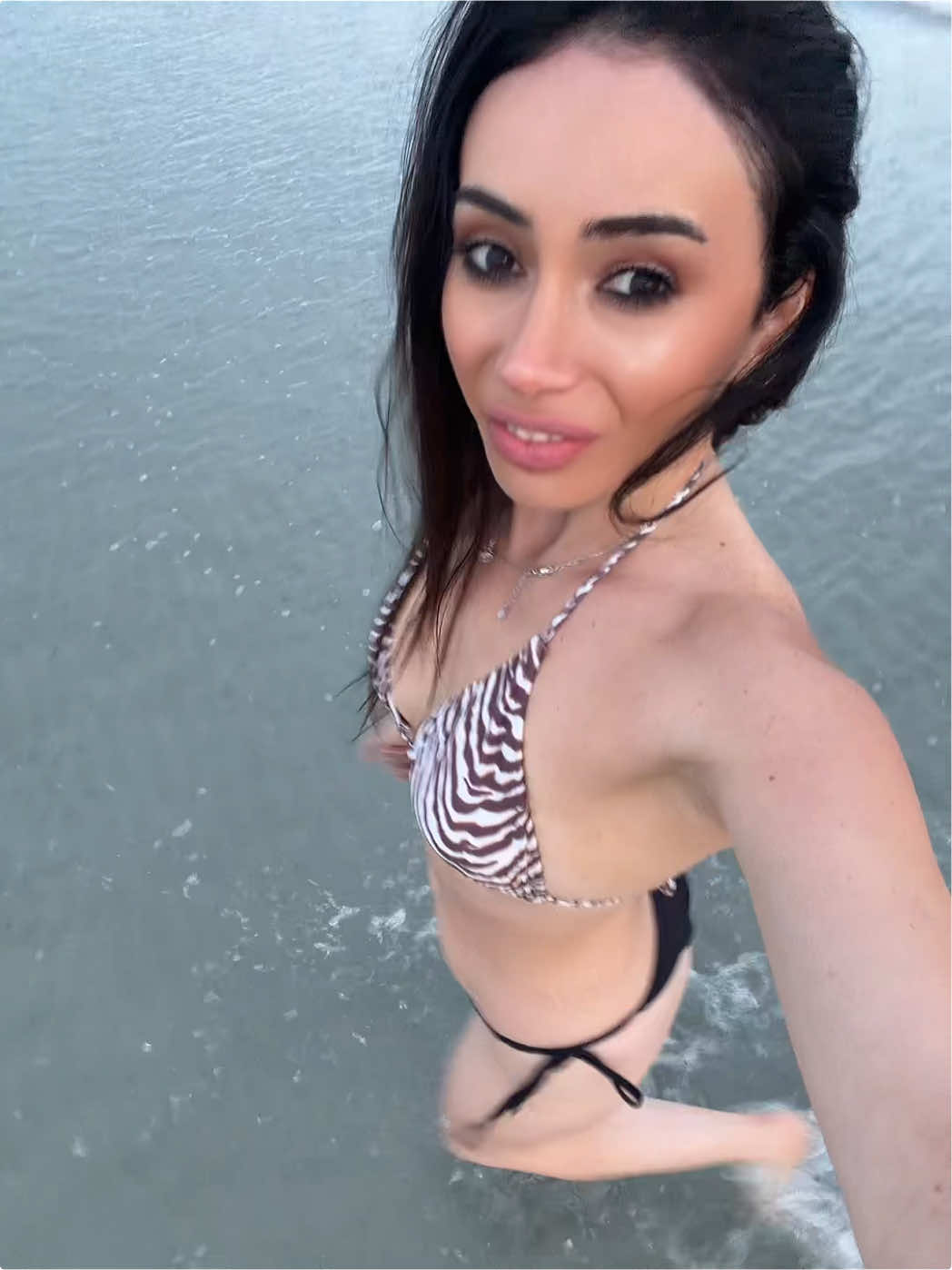 @Shakhana_25