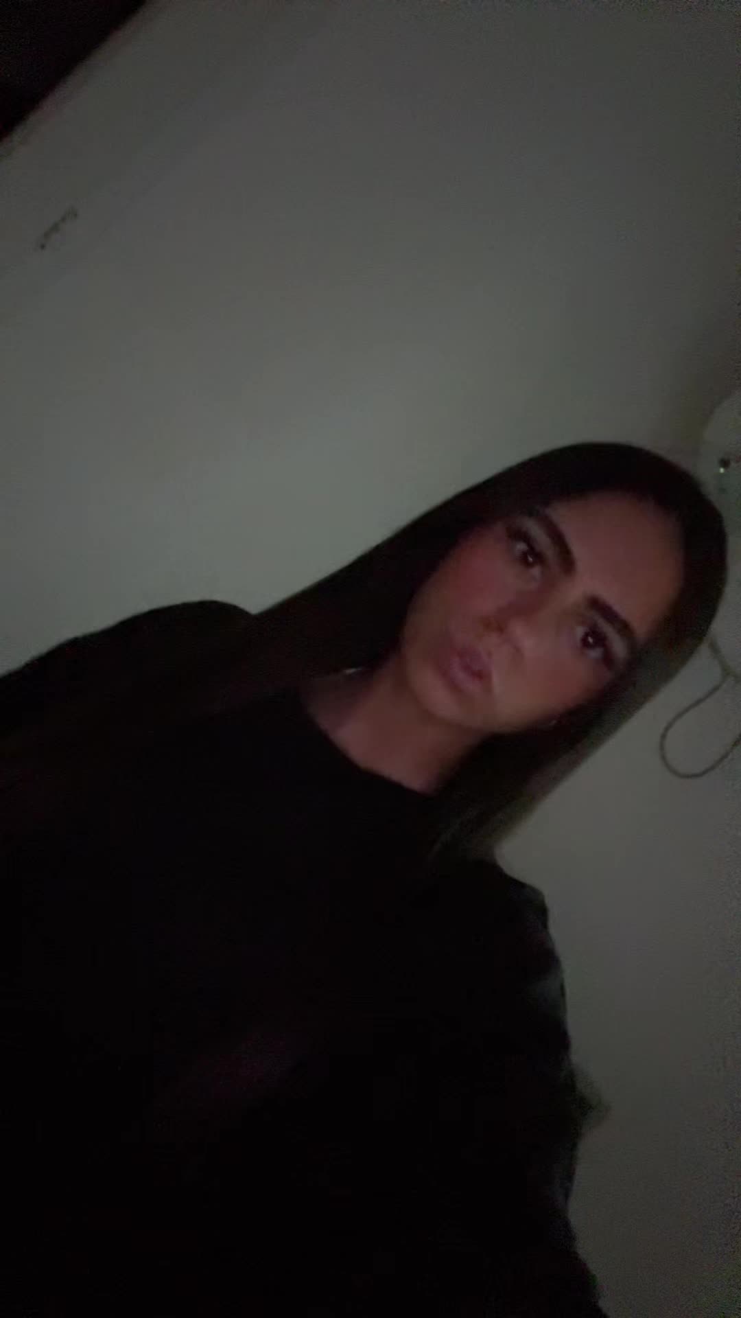 @𝙍𝙤𝙢𝙮𝙮