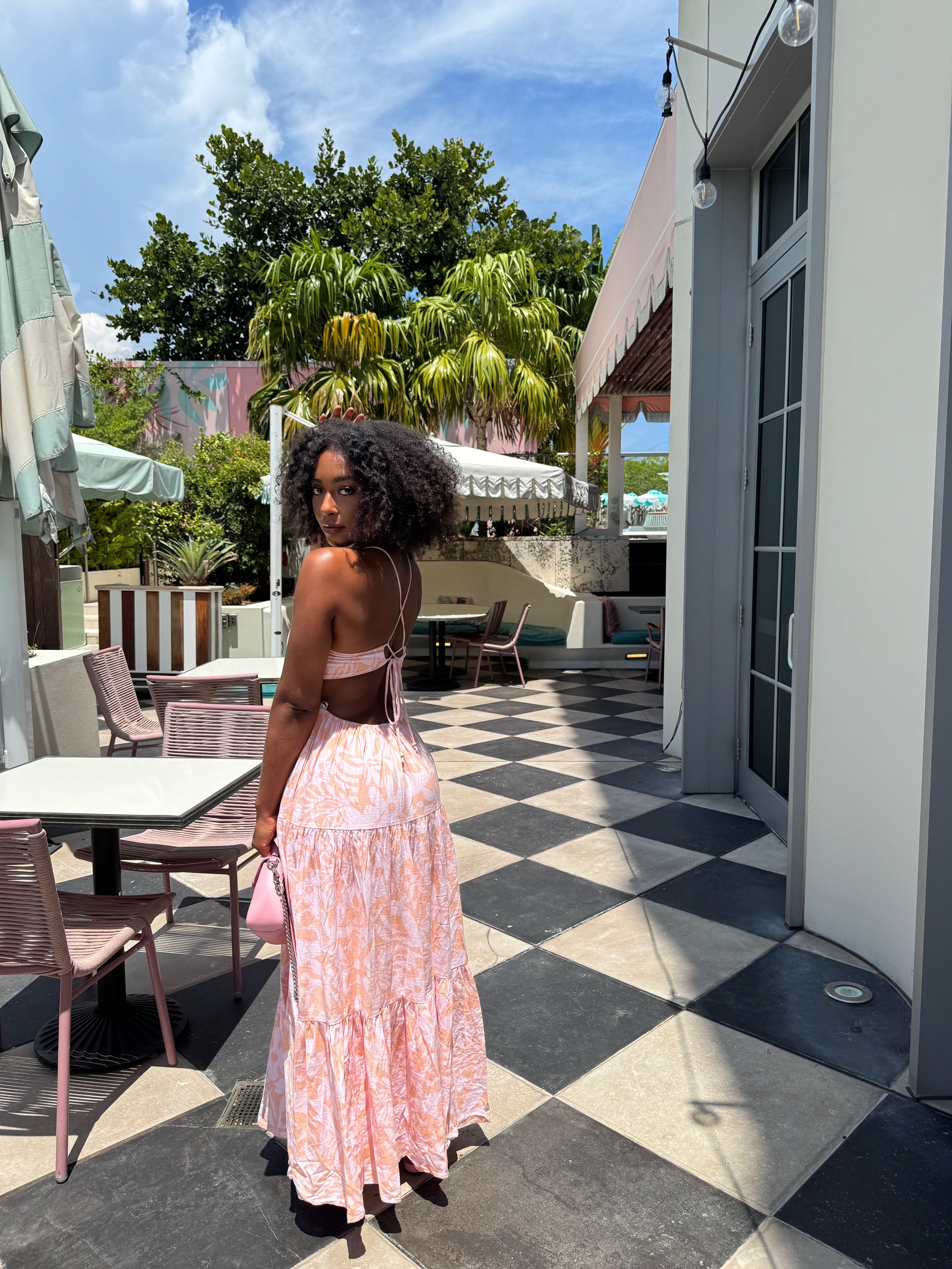 @cyrenelovette