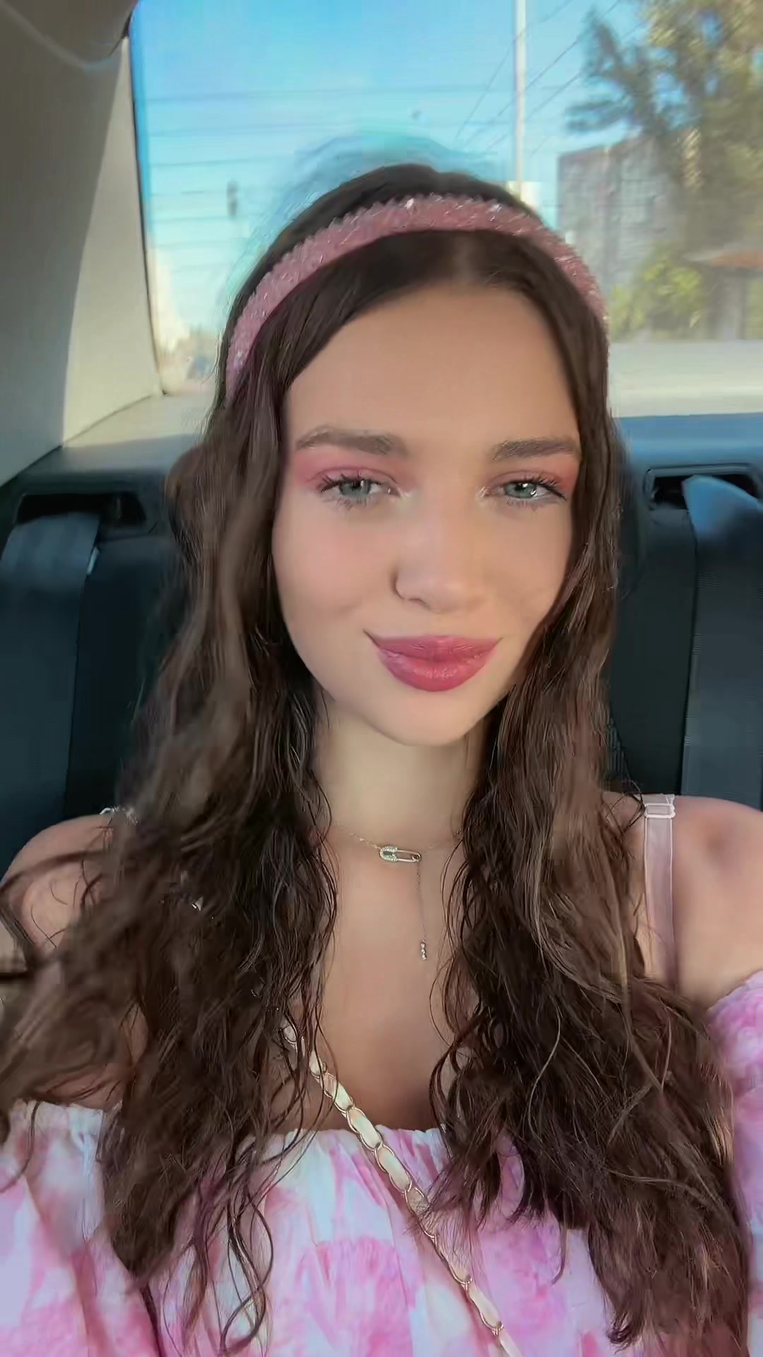 @Alyona✨🦋