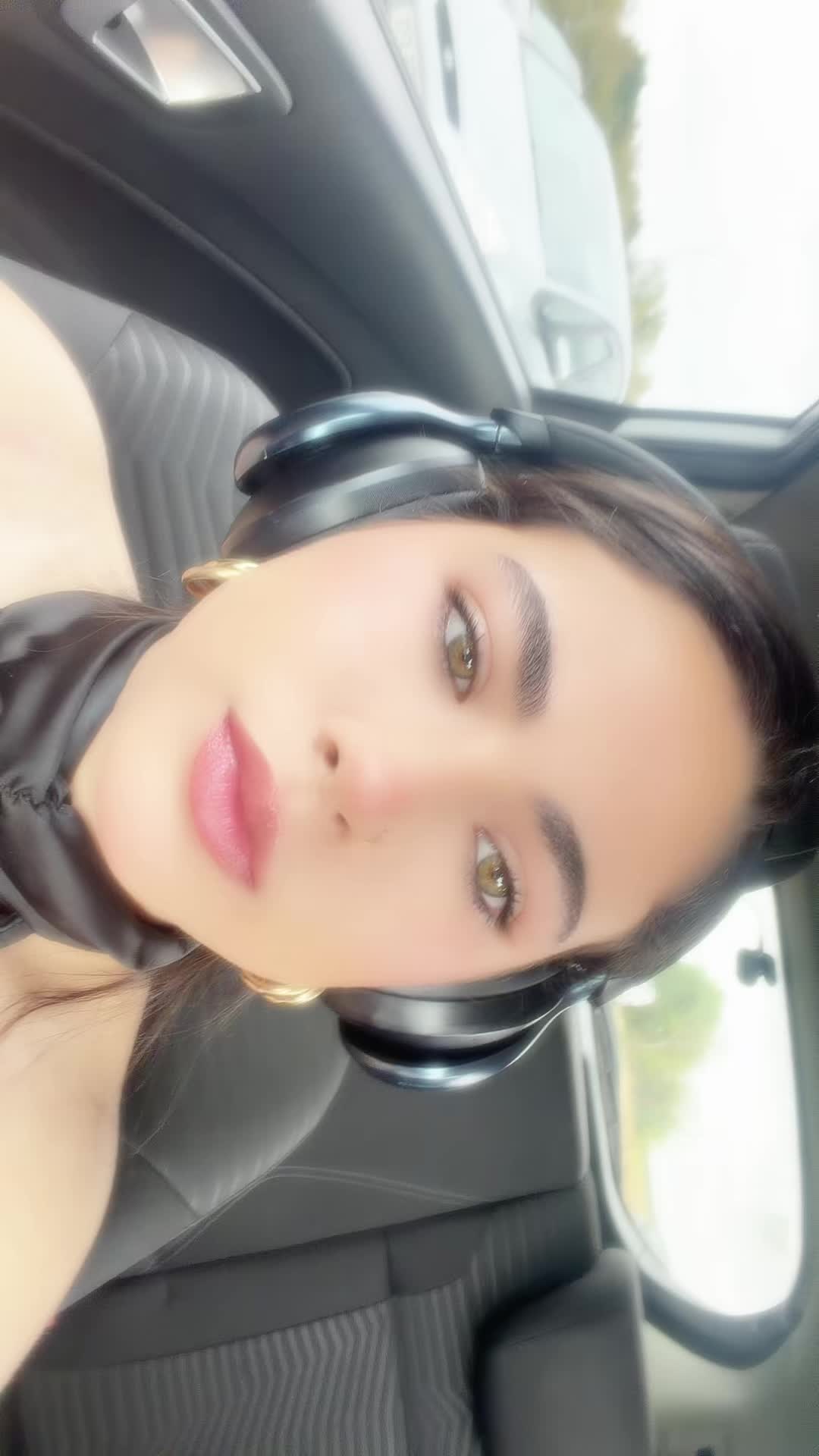 @bella 🪽
