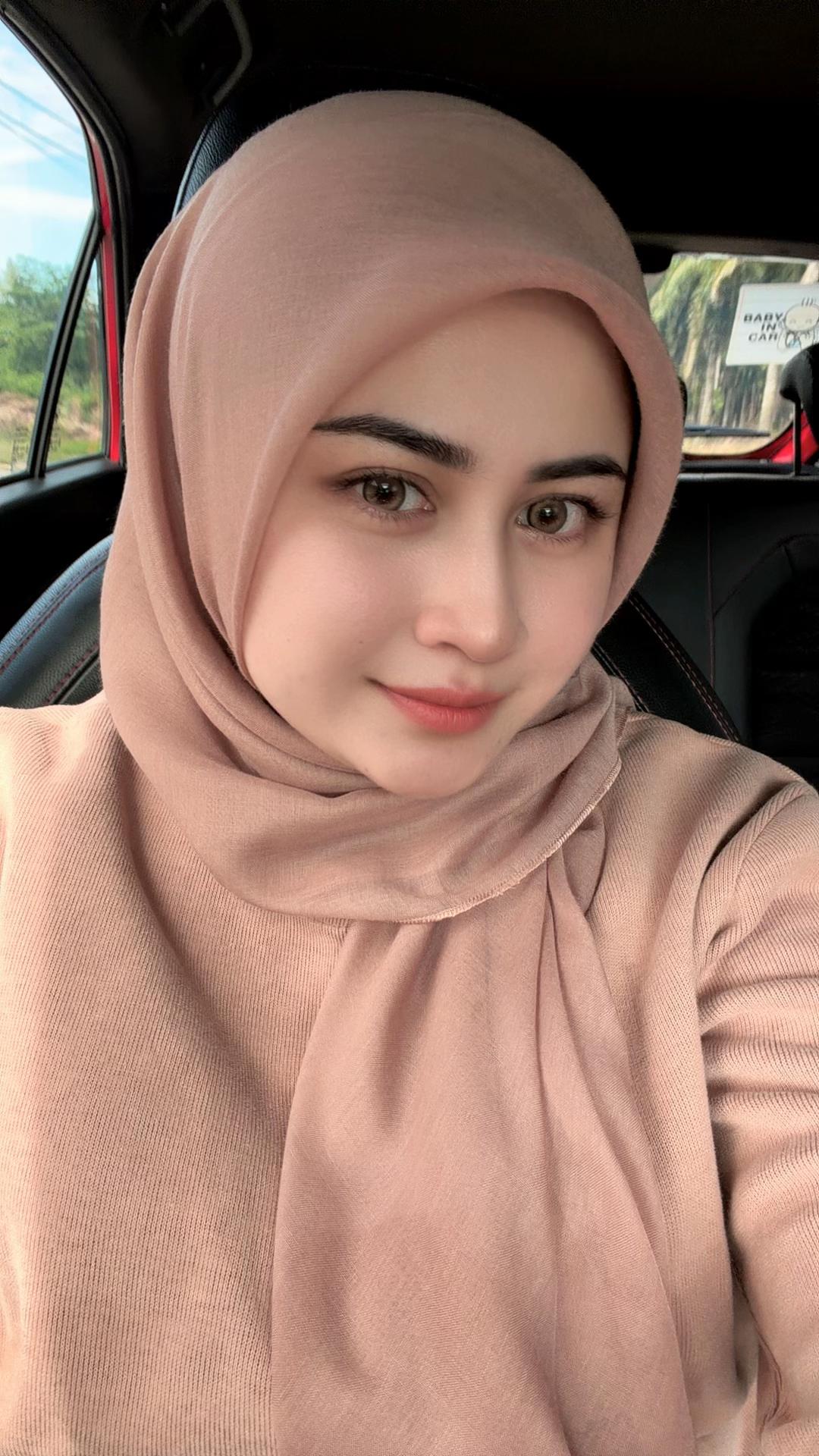 @farahilyana_2
