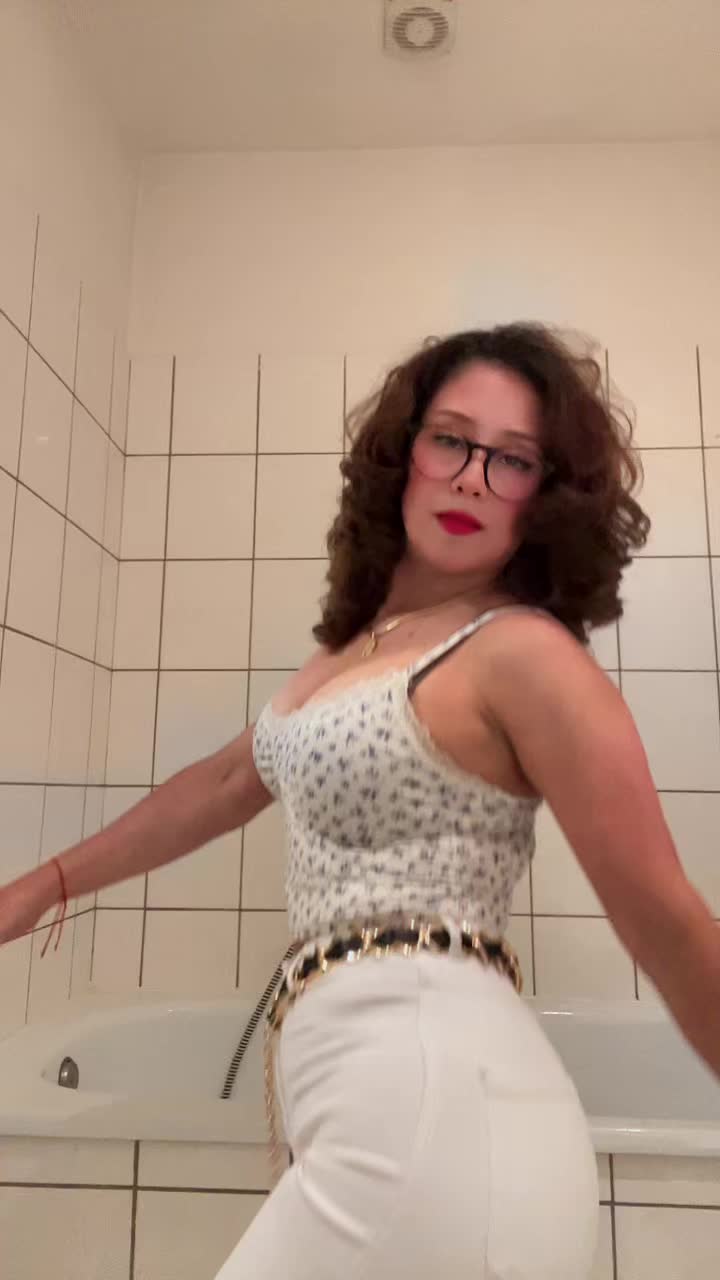 @Isabelita