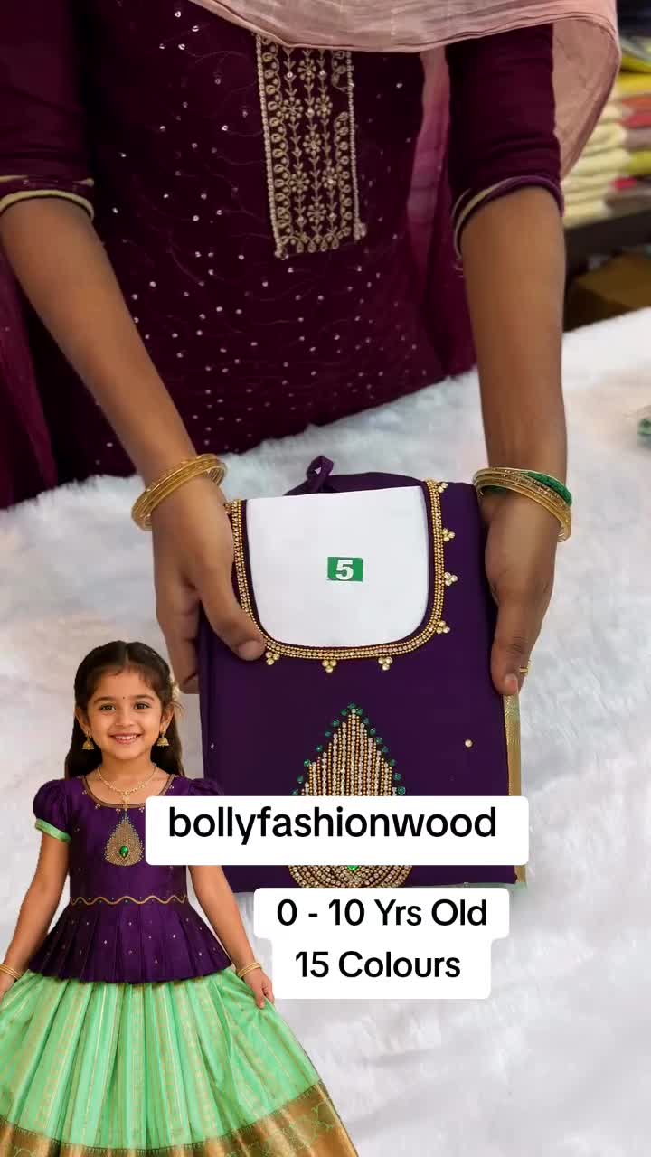 @BollyFashionWood