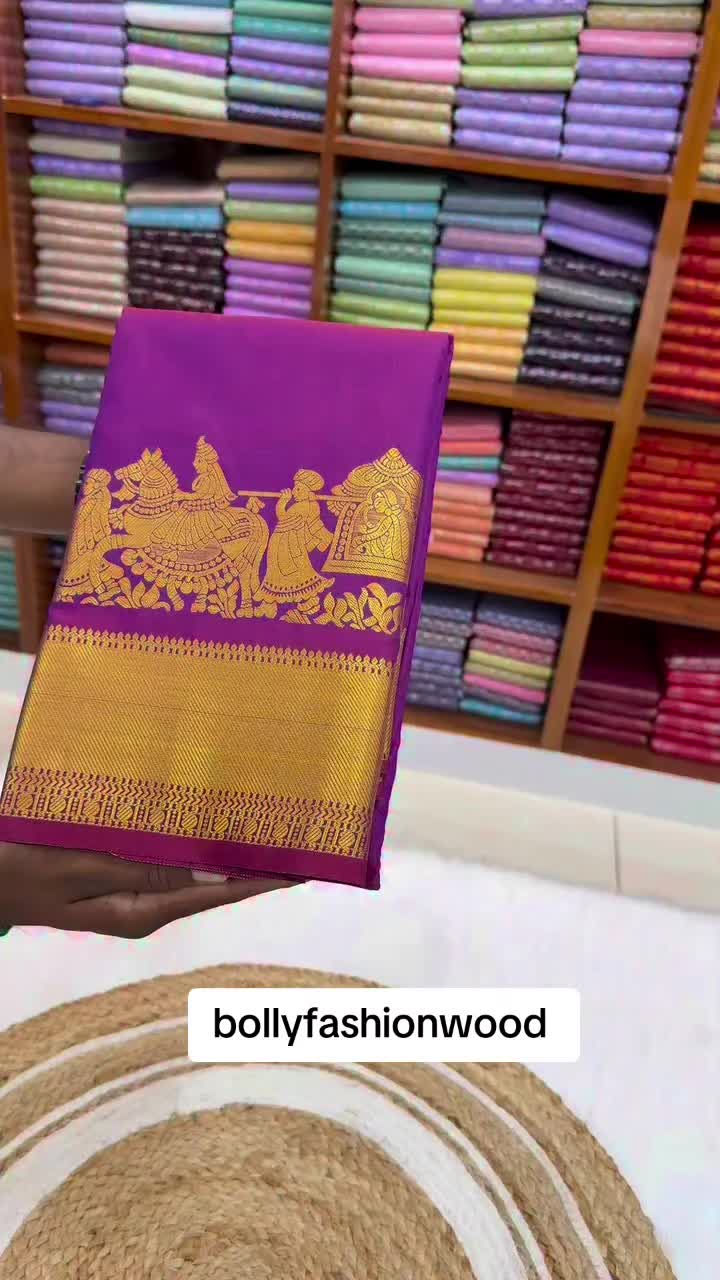 @BollyFashionWood
