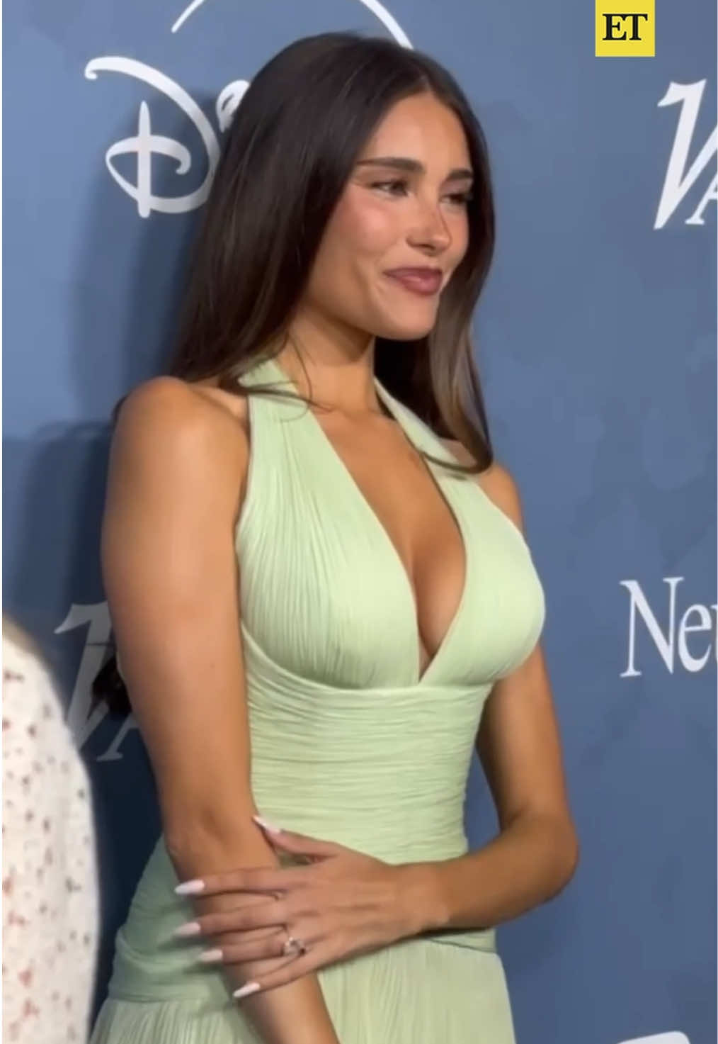 @Entertainment Tonight