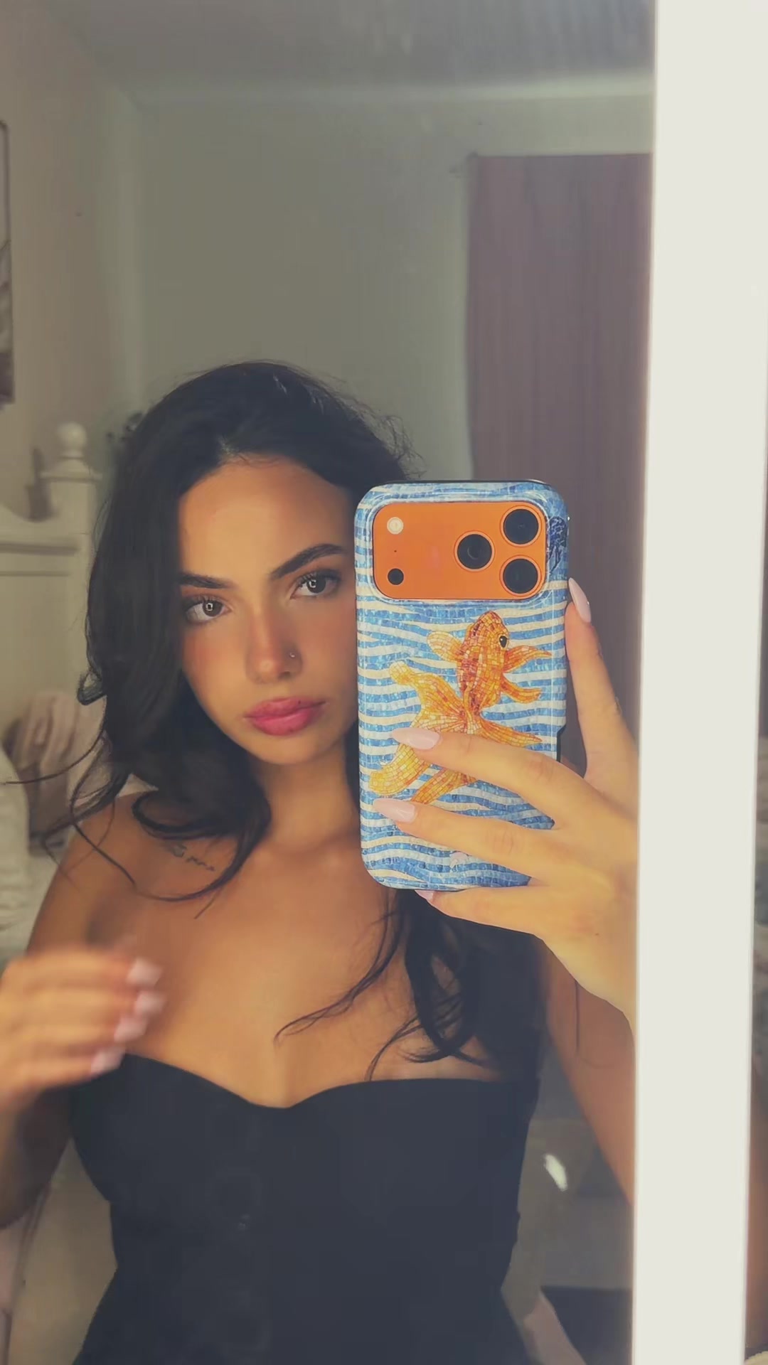 @YelloHelo