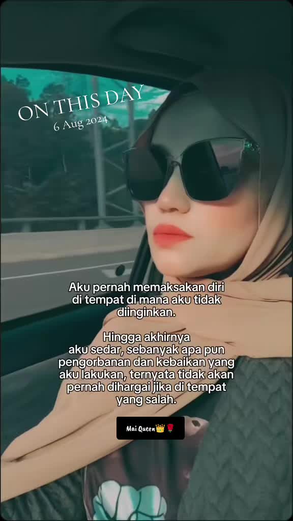 @𝑴𝒂𝒊 𝑸𝒖𝒆𝒆𝒏👑🌹