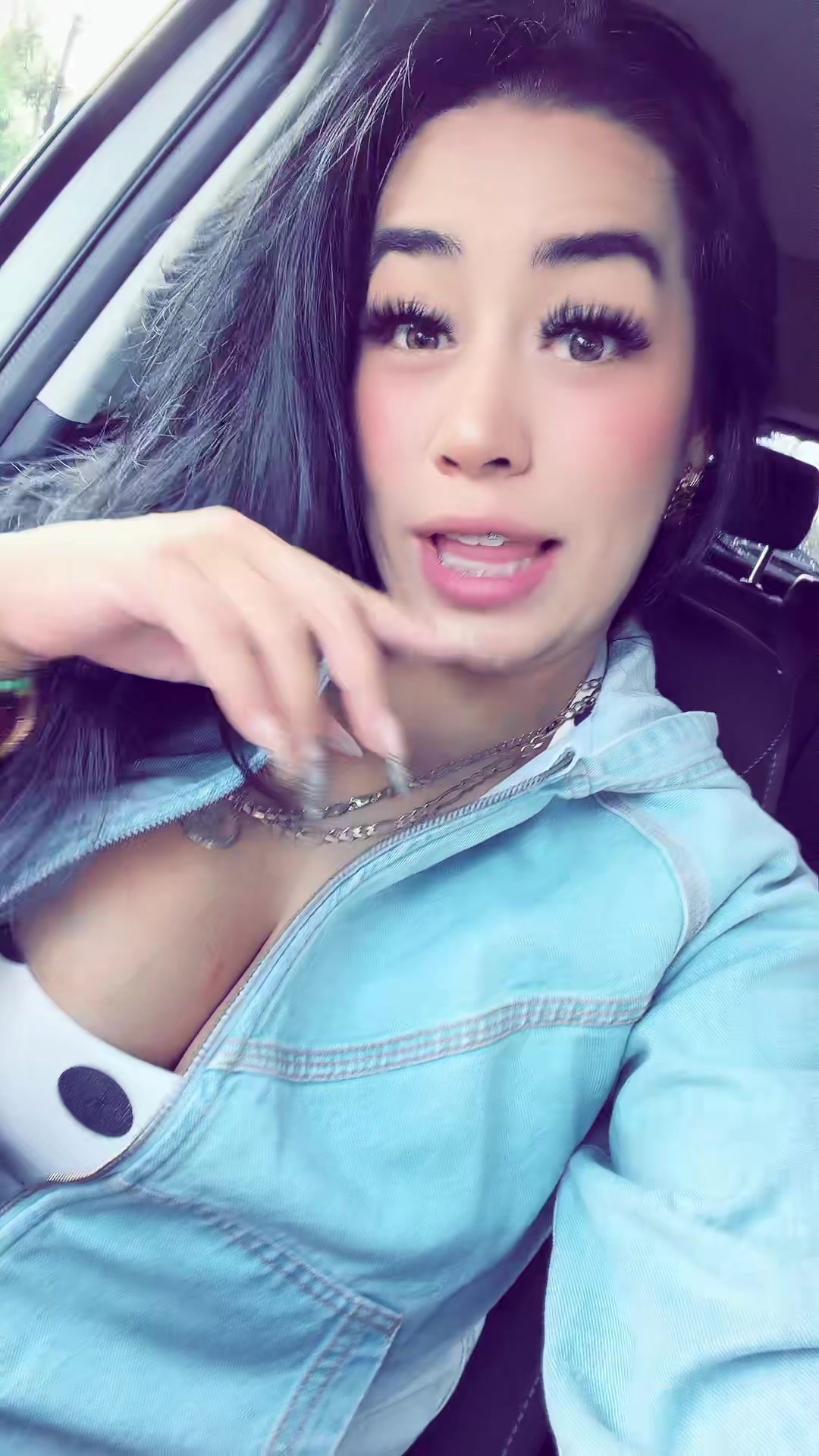 @Love Le&oacute;n