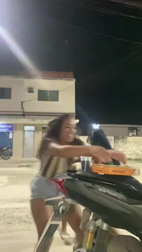 @Anny karolayne