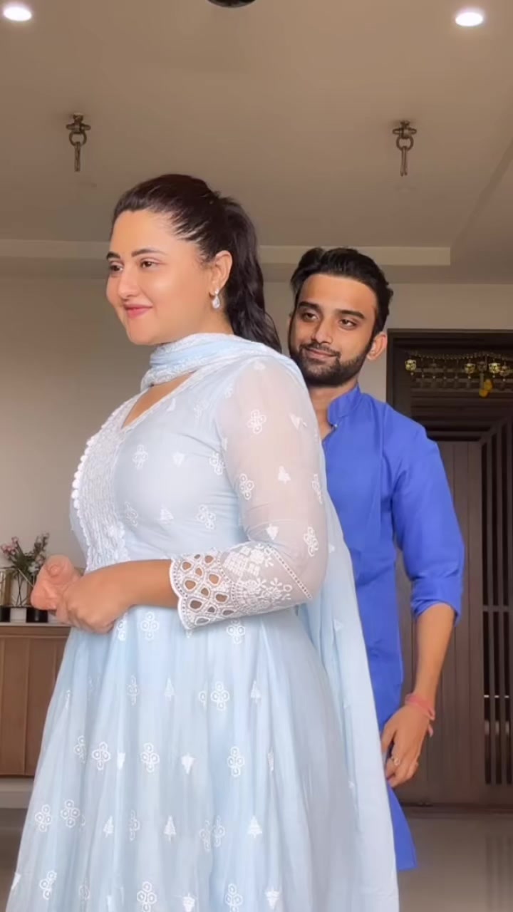 @Rashami Desai