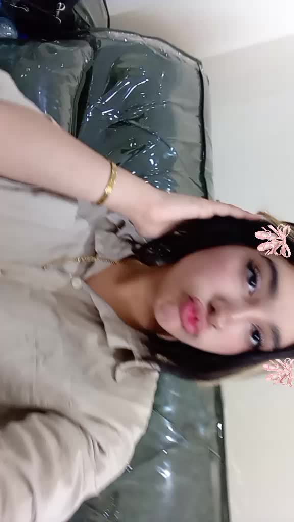 @roshanak1391. 2012