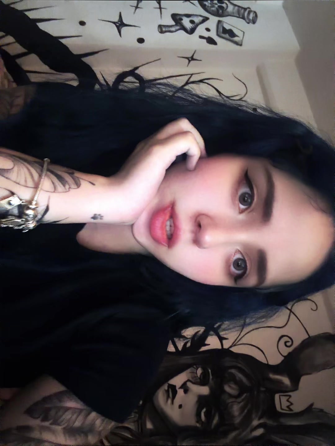 @𝙉𝙚𝙫𝙚𝙨𝙠𝙖.🪩࣪ ˖🏹