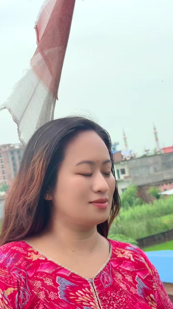 @Laxina_grx1