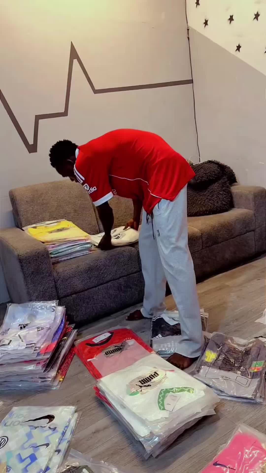 @Steve 💸Acapbusiness🧠🛍️