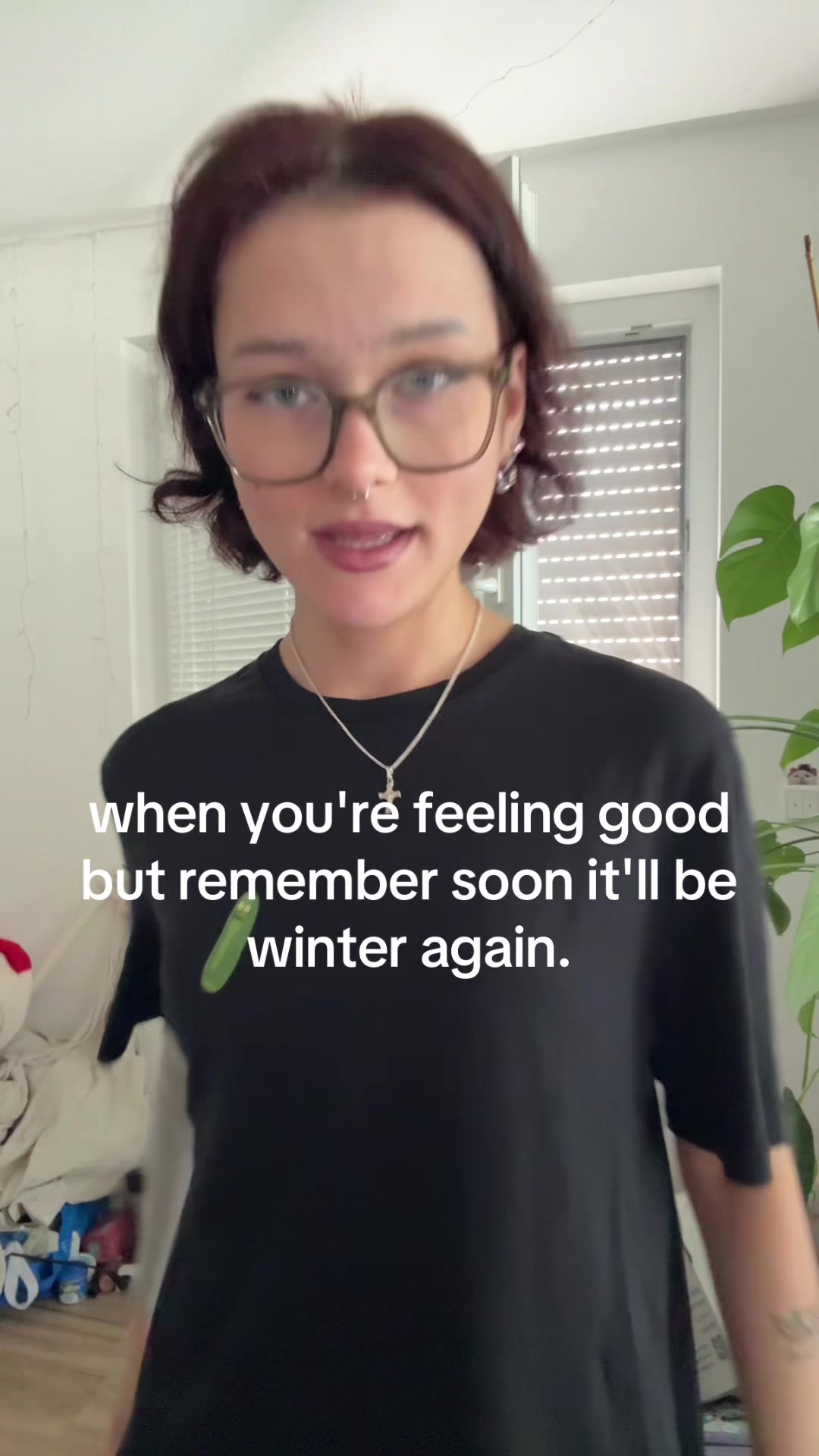 @￴