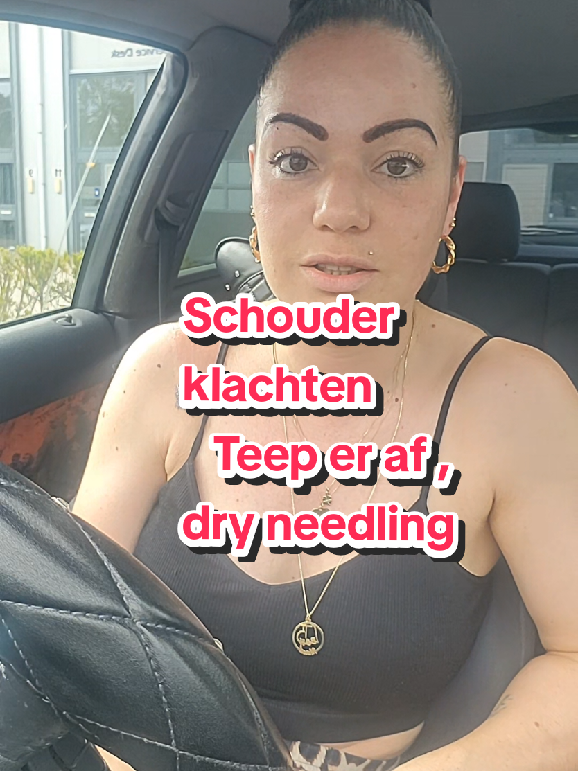 @LuciaSharona.bk