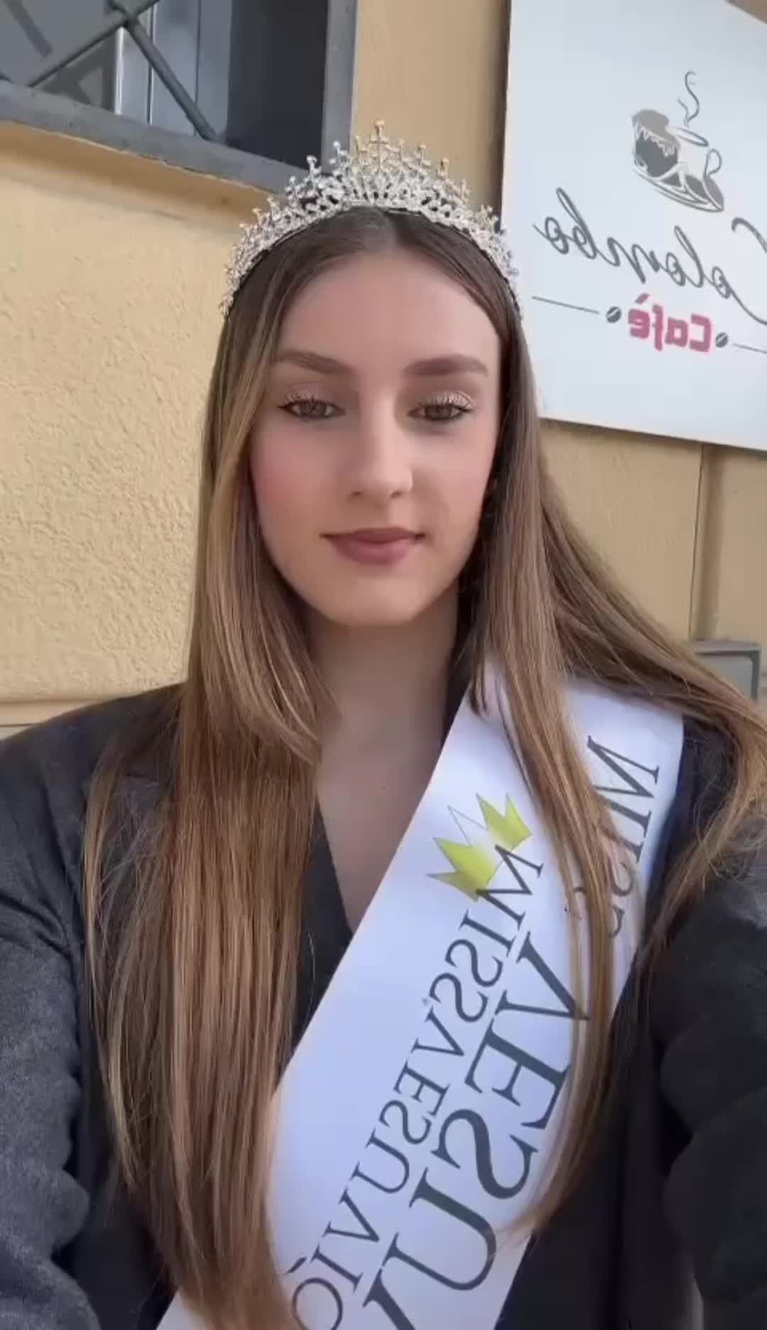 @missvesuvio_official